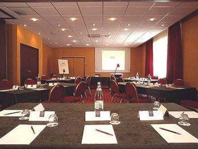 фото отеля Mercure Bordeaux le Lac