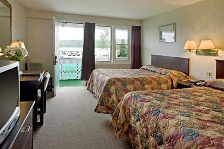 фото отеля Econo Lodge MacPuffin