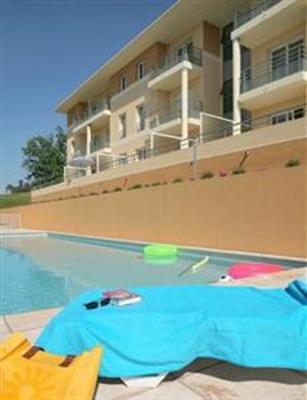 фото отеля Nemea Appart Hotel Biot