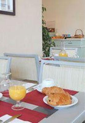 фото отеля Nemea Appart Hotel Biot