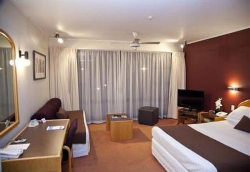 фото отеля Quality Hotel Lincoln Green