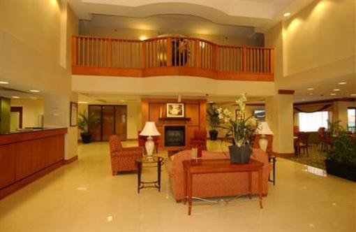 фото отеля Fairfield Inn & Suites Atlanta Airport South/Sullivan Road