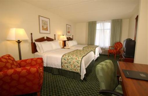 фото отеля Fairfield Inn & Suites Atlanta Airport South/Sullivan Road