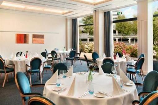 фото отеля Fairfield Inn & Suites Atlanta Airport South/Sullivan Road