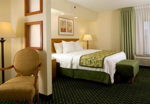 фото отеля Fairfield Inn & Suites Atlanta Airport South/Sullivan Road