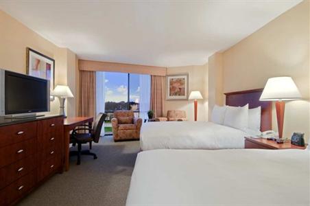 фото отеля Hilton Hotel Arlington (Texas)