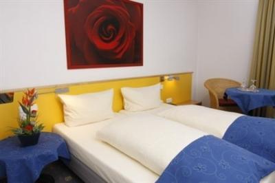 фото отеля Hotel Seehof Wessling