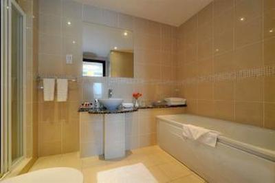 фото отеля Pillo Hotel Galway