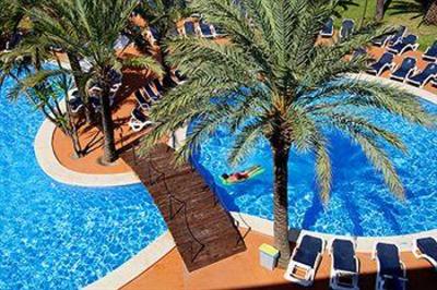 фото отеля Green Garden Aparthotel