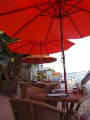 фото отеля Alona Vida Beach Resort
