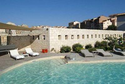 фото отеля Hotel Genovese Bonifacio