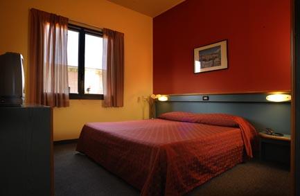 фото отеля Hotel Verbano 2000