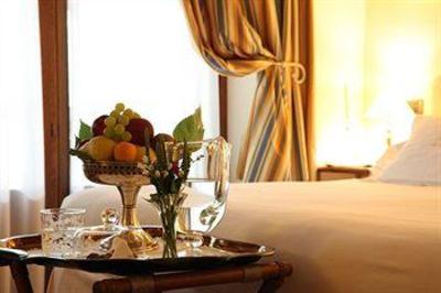 фото отеля Auberge De La Maison Hotel Courmayeur