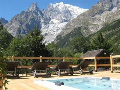 фото отеля Auberge De La Maison Hotel Courmayeur