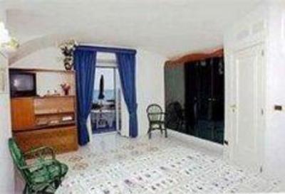 фото отеля Holidays Baia D'Amalfi