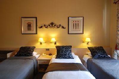 фото отеля Edinburgh Thistle Hotel