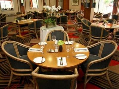 фото отеля Best Western Marks Tey Hotel Colchester