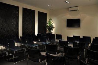 фото отеля Chifley Suites Auckland