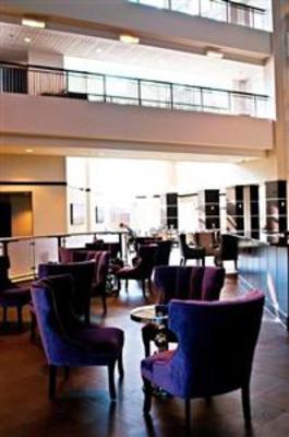 фото отеля Embassy Suites St. Louis - Airport