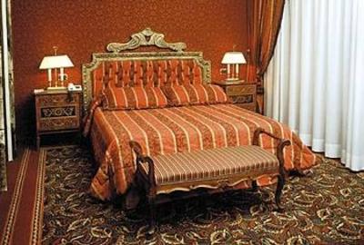 фото отеля Borgo Palace Hotel