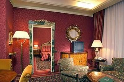 фото отеля Borgo Palace Hotel