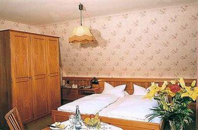 фото отеля Hotel Landgasthof Rebstock Teningen