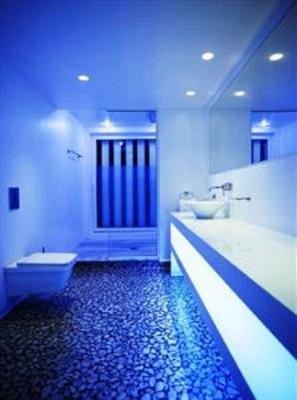 фото отеля So White Boutique Suites