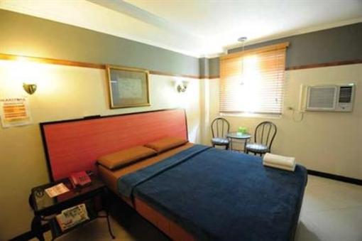фото отеля Mariposa Budget Hotel Pasig