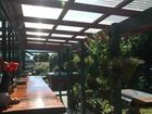 фото отеля Moanarua Beach Cottage B&B