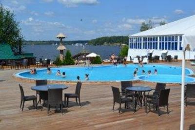 фото отеля Admiral Marina Club Mini Hotel