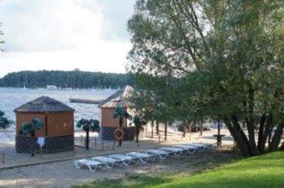фото отеля Admiral Marina Club Mini Hotel
