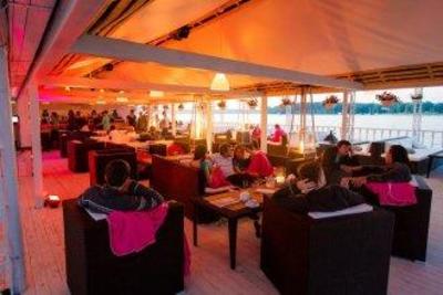фото отеля Admiral Marina Club Mini Hotel