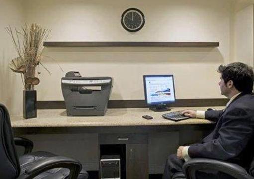 фото отеля Quality Inn & Suites Brossard