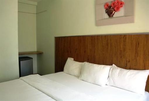 фото отеля Lotel Serviced Apartments