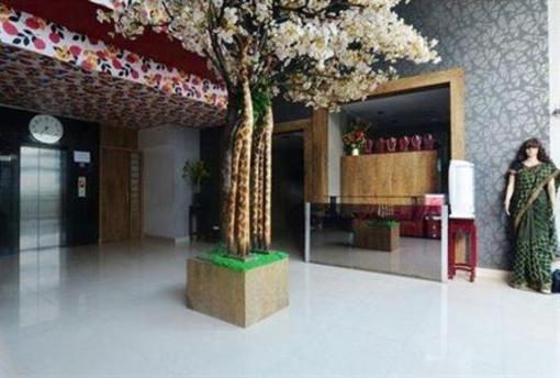 фото отеля Lotel Serviced Apartments