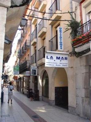 фото отеля Hostal La Mar