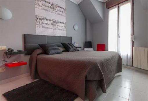 фото отеля Hostal La Mar