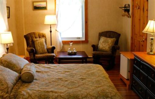 фото отеля Le Cachet B&B North Hatley