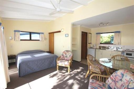 фото отеля Blue Water Motel