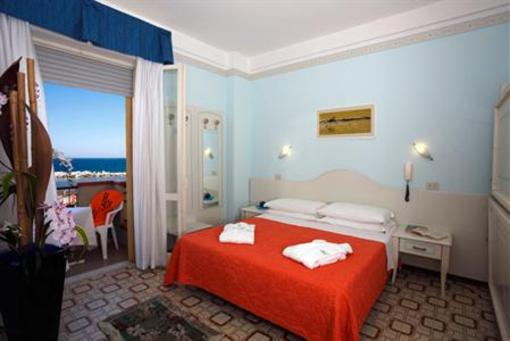 фото отеля Hotel Cadiz
