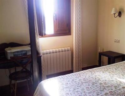 фото отеля Apartamentos El Jardin del Poeta