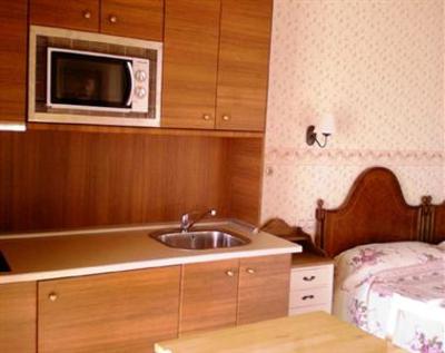 фото отеля Apartamentos El Jardin del Poeta