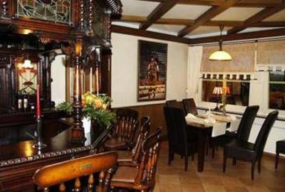 фото отеля Landgasthaus Hotel Zur Alten Linde