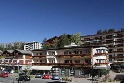 фото отеля Robinson Hotel Crans-Montana