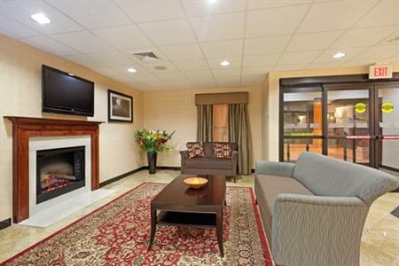 фото отеля Holiday Inn Express Providence North Attleboro