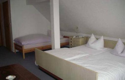 фото отеля Zum Deutschen Hause Hotel Seelze