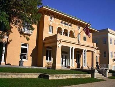 фото отеля J.H. Adams Inn