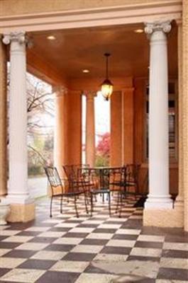 фото отеля J.H. Adams Inn