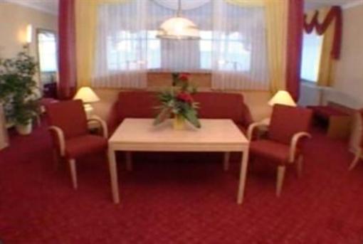 фото отеля Waldhotel Roggosen Neuhausen/Spree