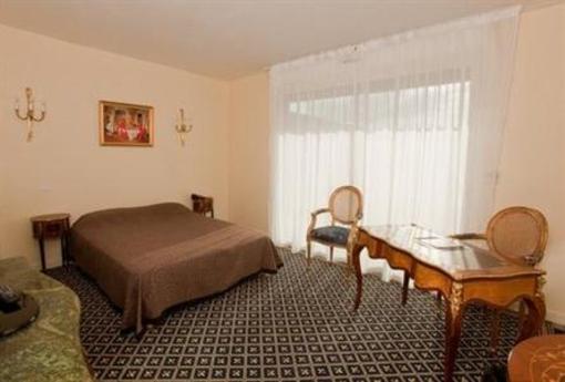 фото отеля Hotel Fleur de Lys Bailleul